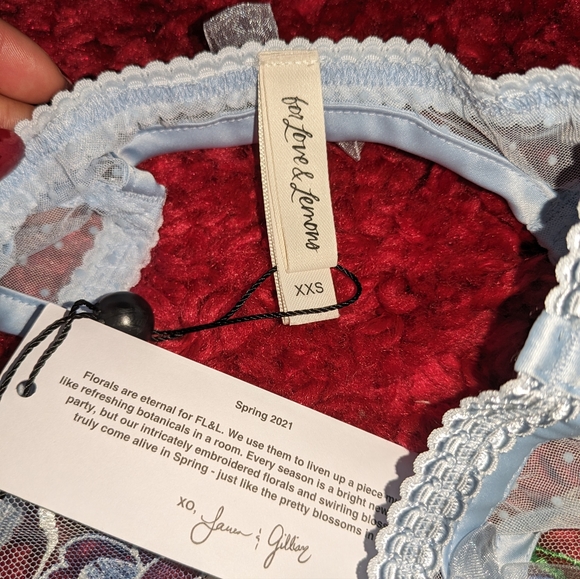 D5. NWT FOR LOVE AND LEMONS LUELLA GARTER BELT - Picture 3 of 9